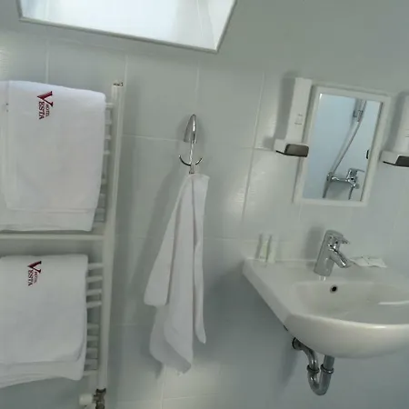 Hotel Vesta 3*